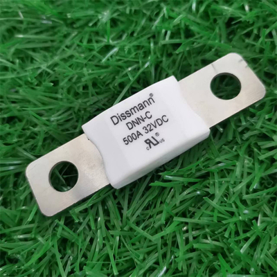 Ukuran Mini DC58V / 80V Tegangan Rendah Steker Datar Keramik Sekering