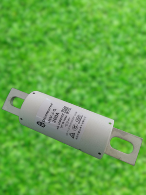Sekering Semikonduktor Tegangan Tinggi Untuk Inverter Surya DC750V 80Amp Bolt