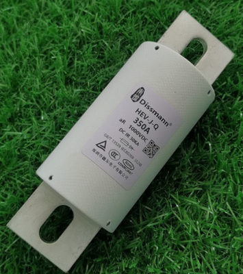 Paket Baterai EV 1000VDC Baut Sekering Tegangan Tinggi Pada Detektif UE