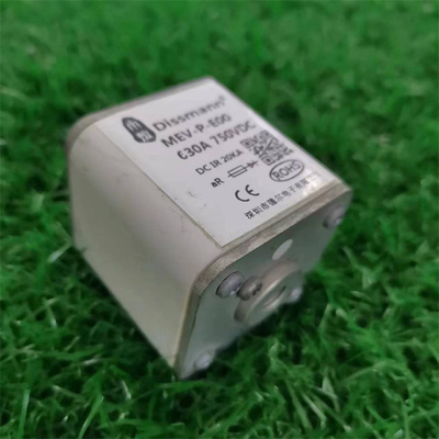 Fuse Otomotif Keramik Bersertifikat UL 400A-1250A Dinilai Saat Ini
