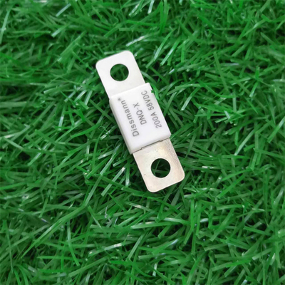 MINI Ukuran Flat Type Dissmann Bolt Down Fuse 80VDC 50A Untuk Sistem Baterai Li Ion