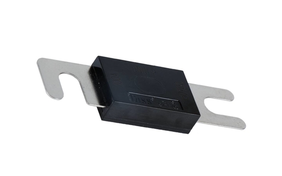 ISO8820 Standard 200 Amp Cartridge Fuse Untuk Modul Komunikasi 5G