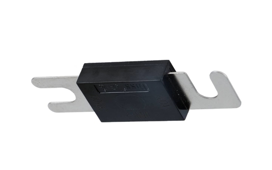 ISO8820 Standard 200 Amp Cartridge Fuse Untuk Modul Komunikasi 5G
