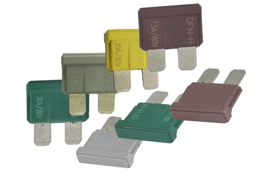 Tegangan Rendah Cepat Blow Fuse 80volt 75 Amp 80VDC DC1000A Kapasitas Putus: