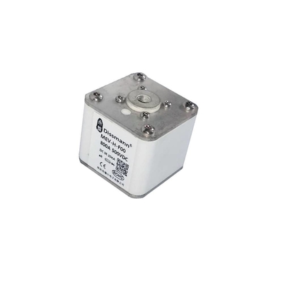 Putih Daya Tinggi Solar Dc Fuse Seri MEV Tegangan Terukur 500volt