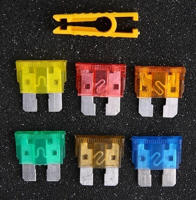 Sekering Tegangan Rendah 32VDC, Sekering Mini Blade 40 Amp Standar ISO8820