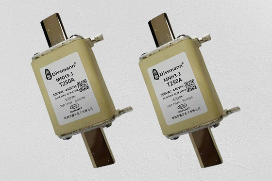 Tegangan Tinggi NH Tipe HRC Fuse Kapasitas Putus Tinggi 250A Nilai Arus
