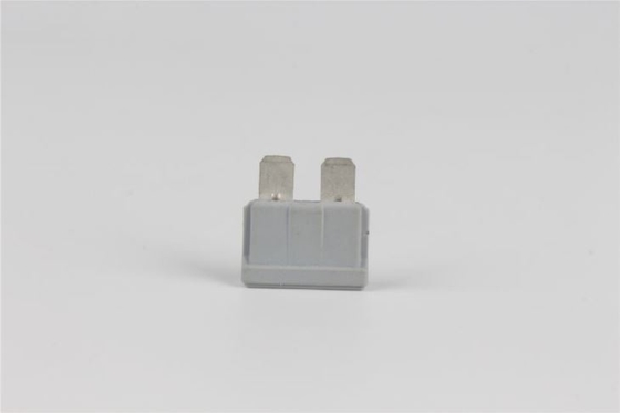 80v 40 Amp Plug In Fuse Bahan PBT Bertindak Cepat Tegangan Rendah